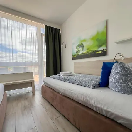 Bed & Breakfast Weserstern *